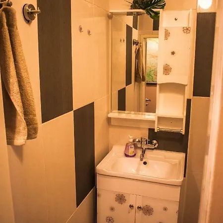 Two Bedroom Downtown Ivanovi Варна