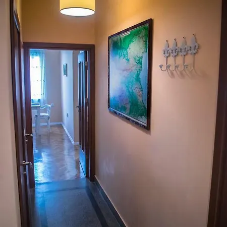 Two Bedroom Downtown Ivanovi * Варна