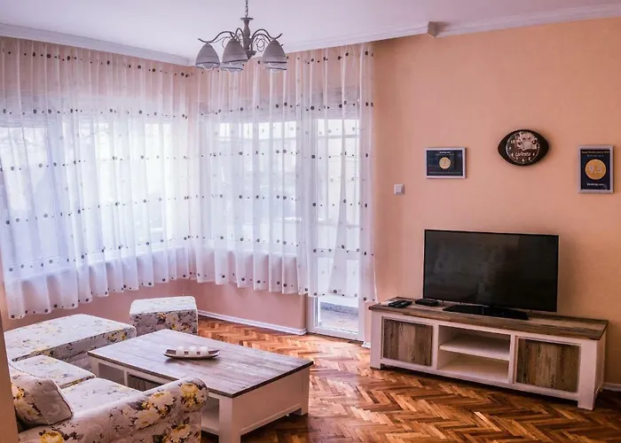 Privat bolig Two Bedroom Downtown Ivanovi *